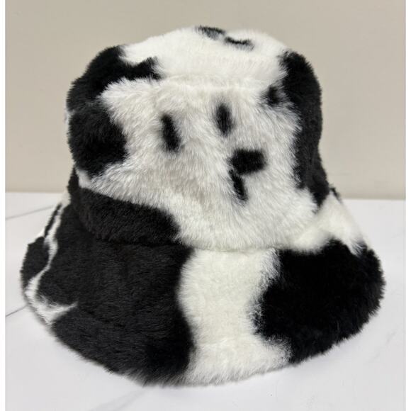 Faux Fur Bucket Hat cow Print Black White Plush Fuzzy Unisex Retro Y2K - Picture 1 of 3